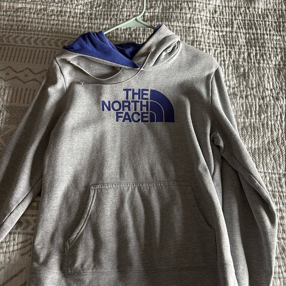 North face Hoodie